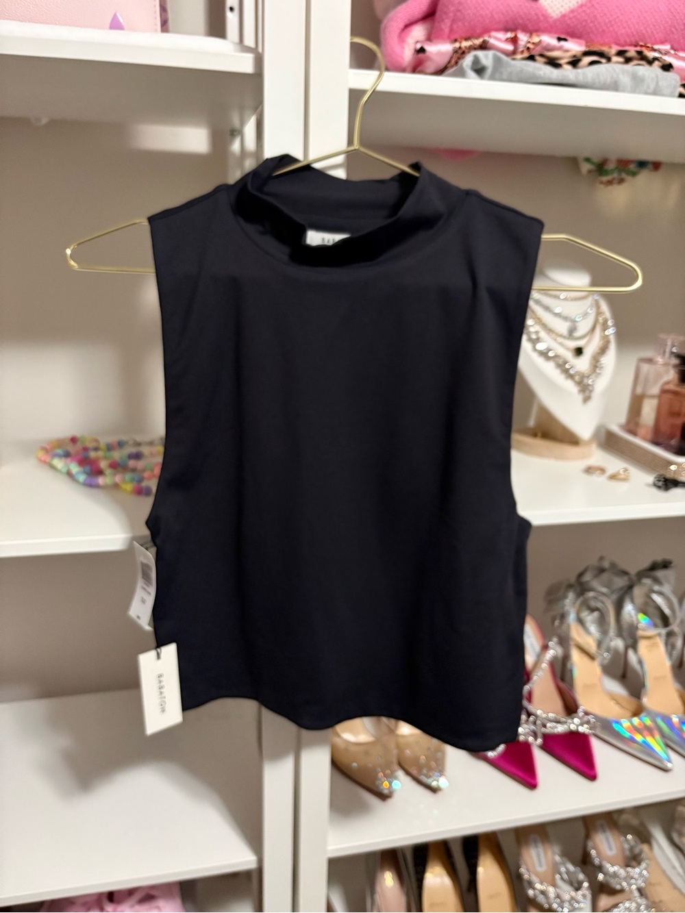 Aritzia Babaton Black Mock Neck Cropped Tank Women’s Size Medium